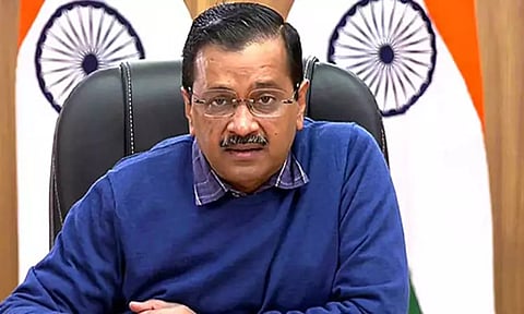 அரவிந்த் கெஜ்ரிவாலை பதவியிலிருந்து நீக்க கோரிய மனு தள்ளுபடி