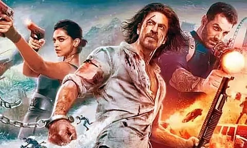 பதான் 2-வது பாகத்தில் இருந்து இயக்குனர் விலகலா?