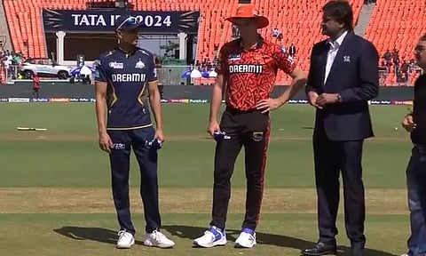 ஐ.பி.எல்: குஜராத் அணிக்கு எதிராக டாஸ் வென்ற ஐதராபாத் பேட்டிங் தேர்வு