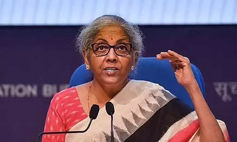 ரூ.5 ஆயிரம் கோடிக்கு கணக்கு எங்கே?- தமிழக அரசுக்கு நிர்மலா சீதாராமன் கேள்வி