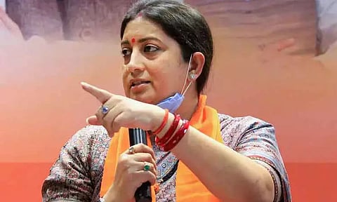 'பா.ஜனதா அரசில் பெண்களுக்கான திட்டங்களுக்கு முக்கியத்துவம்' - மத்திய மந்திரி ஸ்மிருதி இரானி