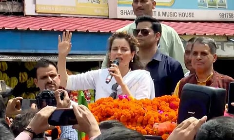 நான் மாட்டிறைச்சி சாப்பிடாத பெருமைமிக்க இந்து - கங்கனா ரனாவத்