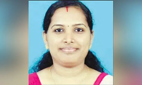 அரசு ஆஸ்பத்திரியில் அறுவை சிகிச்சை செய்துகொண்ட பெண் உயிரிழப்பு