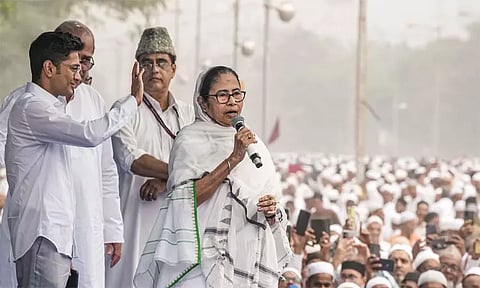 சி.ஏ.ஏ., என்.ஆர்.சி., பொது சிவில் ஆகிய சட்டங்களை ஏற்க மாட்டோம் - மம்தா திட்டவட்டம்