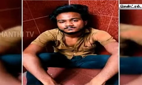 காதல் விவகாரம்: துப்பாக்கி முனையில் மருத்துவக் கல்லூரி மாணவருக்கு மிரட்டல் - சென்ட்ரல் ரெயில் நிலையம் அருகே பரபரப்பு