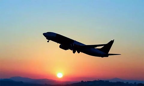 கோடை விடுமுறை எதிரொலி: உள்நாட்டு விமான டிக்கெட் கட்டணம் உயர்வு