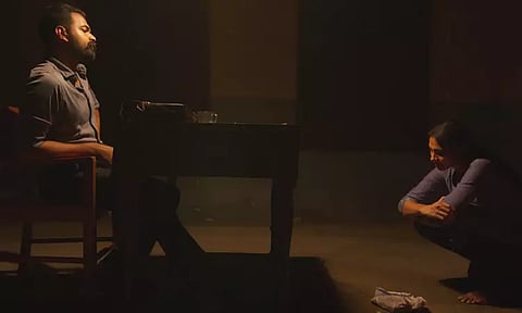 'மனுசி' படத்தின் டிரைலரை வெளியிட்ட விஜய் சேதுபதி