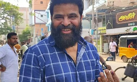 "இந்தியாவை மீட்க வாக்களித்தேன்" - இயக்குநர் அமீர் பேட்டி