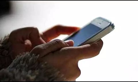 நீங்கள் யாருக்கு ஓட்டளித்தீர்கள்? செல்போனில் வந்த கேள்வியால் பரபரப்பு