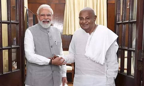 மேகதாது திட்டத்துக்கு மத்திய அரசிடம் அனுமதி கேட்போம் - பிரதமர் மோடி முன்னிலையில் தேவகவுடா பேச்சு