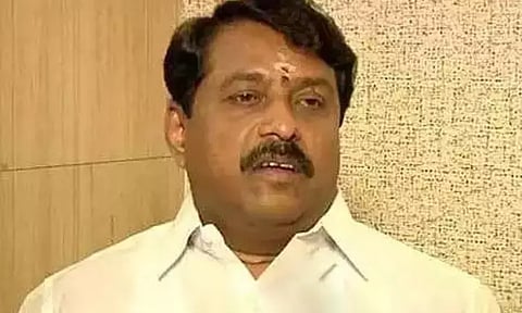 ரெயிலில் ரூ.4 கோடி சிக்கிய விவகாரம்: ஆஜராக அவகாசம் கேட்டு நயினார் நாகேந்திரன் மனு