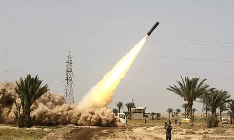 சிரியாவில் அமெரிக்க ராணுவ தளம் மீது ஈராக் ராக்கெட் வீசி தாக்குதல்