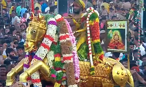 தீர்த்தவாரி உற்சவ நிகழ்ச்சிக்காக ராமராயர் மண்டபம் வந்தடைந்தார் கள்ளழகர்