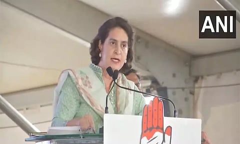 நாட்டிற்காக என் தாய் தாலியை அர்ப்பணித்தார் - பிரியங்கா காந்தி