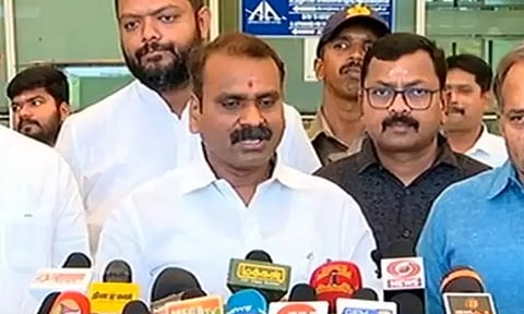 கேமராக்கள் செயலிழப்பு: தேர்தல் ஆணையம் முழு கண்காணிப்பில் இருக்க வேண்டும் - எல்.முருகன் பேட்டி