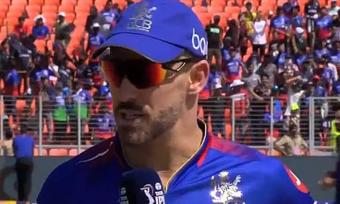 ஐ.பி.எல் : குஜராத் அணிக்கு எதிராக பெங்களூரு பந்துவீச்சு தேர்வு