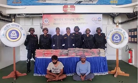 குஜராத்தில் 173 கிலோ போதைப்பொருள்கள் பறிமுதல்: 2 பேர் கைது