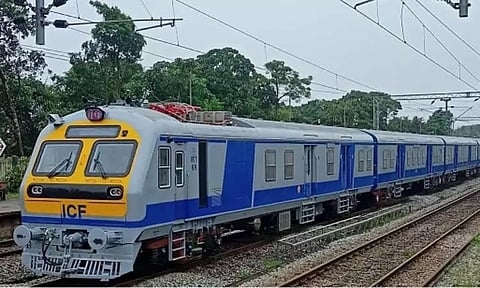 சென்னை கடற்கரை - வேலூர் மின்சார ரெயில் திருவண்ணாமலை வரை நீட்டிப்பு