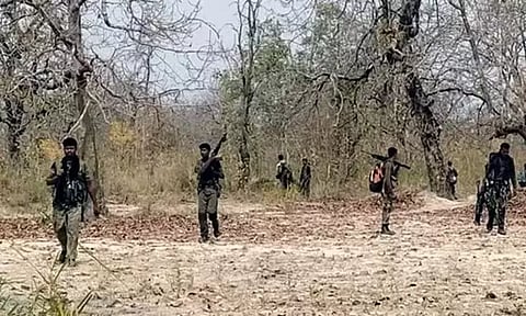 சத்தீஷ்கார்: பாதுகாப்புப்படையினர் நடத்திய என்கவுண்ட்டரில் 7 நக்சலைட்டுகள் சுட்டுக்கொலை