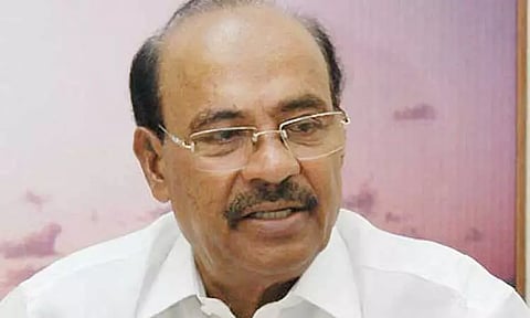 உள்ளாட்சிகளின் சார்பில் கால்நடைகளுக்கு தண்ணீர் தொட்டிகளை அமைக்க வேண்டும் - ராமதாஸ் வலியுறுத்தல்