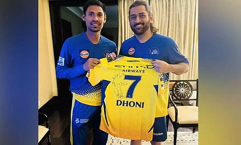 உங்களது மதிப்புமிக்க அறிவுரைக்கு நன்றி.. தோனி குறித்து முஸ்தபிசுர் ரஹ்மான் உருக்கம்