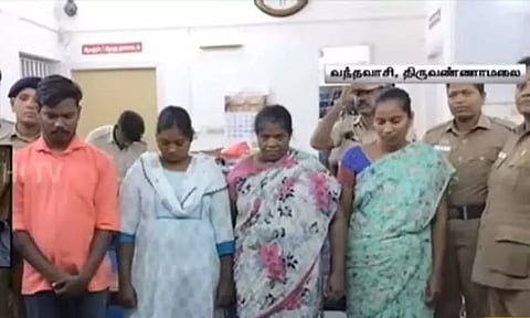 மதுபோதையில் தகராறு செய்த கணவனை கொலை செய்த மனைவி உள்ளிட்ட 4 பேர் கைது