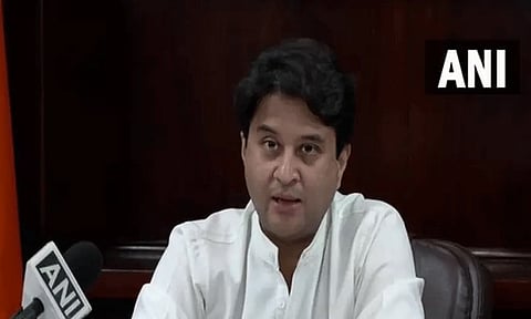 'பிரதமர் மோடியின் தலைமை இந்தியாவை சர்வதேச தளத்திற்கு கொண்டு சென்றுள்ளது' - ஜோதிராதித்ய சிந்தியா