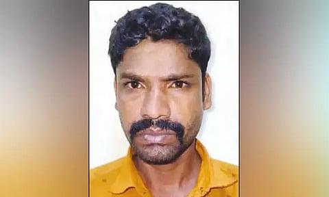 வேறொருவருடன் கள்ளத்தொடர்பு: பெண்ணை குத்திக்கொன்ற 2-வது கணவர் - பெங்களூருவில் பரபரப்பு