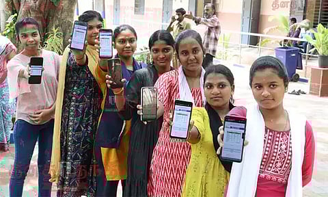 பிளஸ்-1 பொதுத்தேர்வு முடிவுகள் வெளியீடு