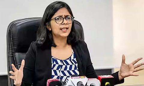 சுவாதி மாலிவாலின் இடது கால், வலது கன்னத்தில் சிராய்ப்புகள்: மருத்துவ அறிக்கை