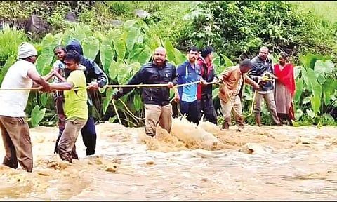 தமிழ்நாட்டில் கனமழைக்கு 11 பேர் பலி