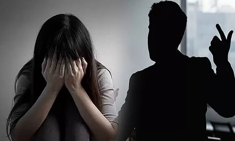 பெற்ற மகளுக்கு பாலியல் தொல்லை கொடுத்த தந்தை