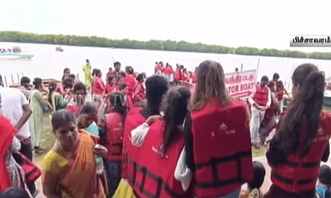 Crowds flock to at Pichavaram Tourist center