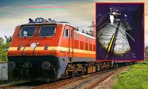 தண்டவாளத்தில் அறுந்து விழுந்த மின்கம்பி.. 7 ரெயில்கள் நடுவழியில் நிறுத்தம்