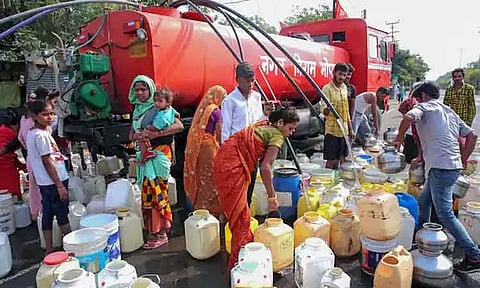 Fine for wasting water Delhi Govt