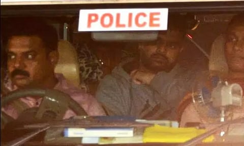 பிரஜ்வல் ரேவண்ணா விவகாரத்தில் சட்டப்படி நடவடிக்கை: கர்நாடக உள்துறை மந்திரி