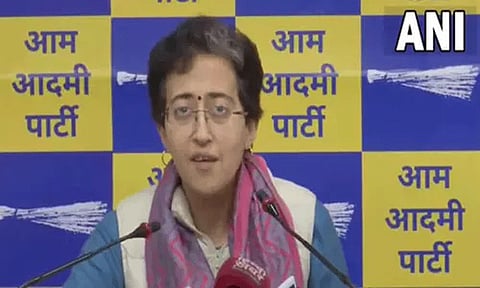 டெல்லியில் தண்ணீர் பஞ்சம்: உ.பி., அரியானா முதல்-மந்திரிகளுக்கு டெல்லி மந்திரி அதிஷி கடிதம்