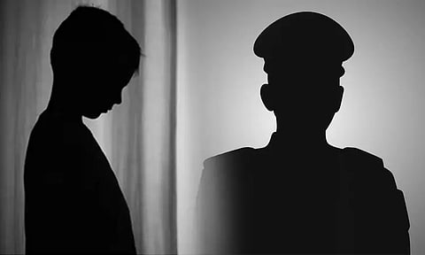 10 வயது மகனை விஷம் கொடுத்து கொன்ற போலீஸ்காரர்