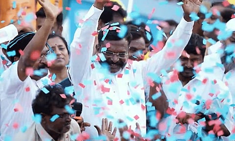 'போட்டியிட்ட 2 தொகுதிகளிலும் வெற்றி; 25 ஆண்டுகால கனவு நிறைவேறியது' - திருமாவளவன்