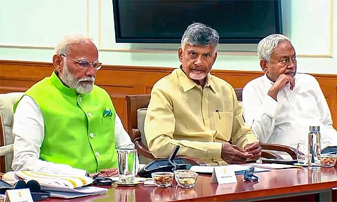 பா.ஜனதா ஆட்சி அமைக்க நிதிஷ்குமார், சந்திரபாபு நாயுடு ஆதரவு