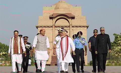 மோடி இல்லத்தில் தேநீர் விருந்து: பங்கேற்ற எம்.பிக்கள் யார், யார்?