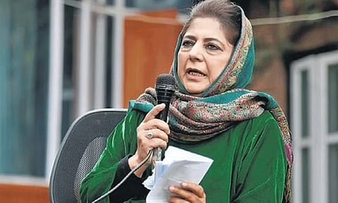 எடியூரப்பாவை கைது செய்ய தடை; தேர்ந்தெடுக்கப்பட்ட முறையில் நீதி வழங்கப்படுகிறது - மெகபூபா முப்தி விமர்சனம்