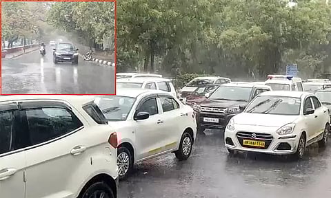 Delhi gets light rain