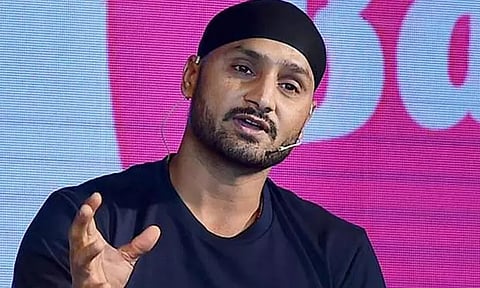 மீண்டும் தமிழ் படத்தில் ஹர்பஜன் சிங்