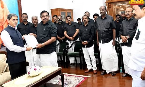 கள்ளக்குறிச்சி சம்பவம்: கவர்னர் ஆர்.என்.ரவியுடன் எடப்பாடி பழனிசாமி சந்திப்பு