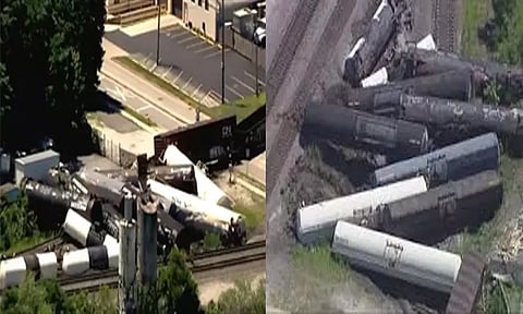 Freight train derails south of Chicago