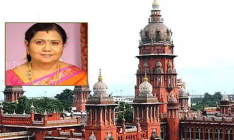 நடிகை குட்டி பத்மினிக்கு எதிரான வழக்கு ரத்து - ஐகோர்ட்டு உத்தரவு