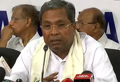 கர்நாடகாவில் மதுபான விலை உயர்வுக்கு சித்தராமையா திடீர் தடை