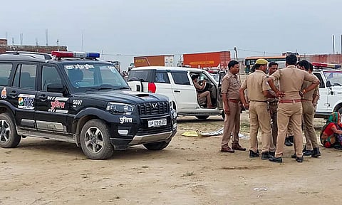 ஹத்ராஸ் சம்பவம்; நிகழ்ச்சி ஏற்பாட்டு குழுவைச் சேர்ந்த 6 பேர் கைது