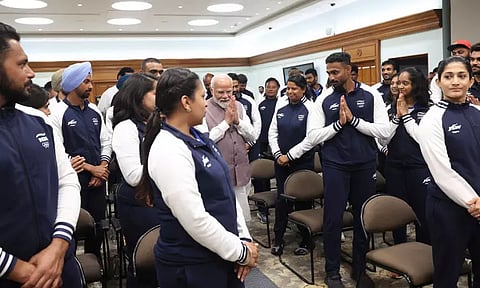 பாரிஸ் ஒலிம்பிக் போட்டியில் பங்கேற்கும் இந்திய அணி வீரர்களுடன் பிரதமர் மோடி உரையாடல்